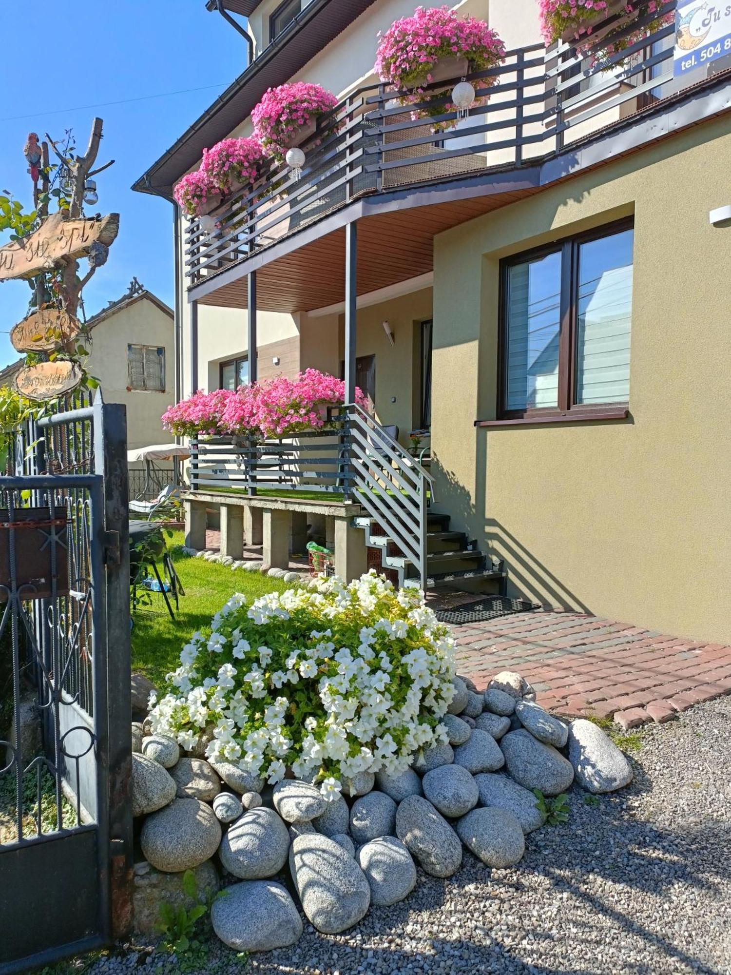 Appartement Tu Sie Spi à Bodzentyn Extérieur photo